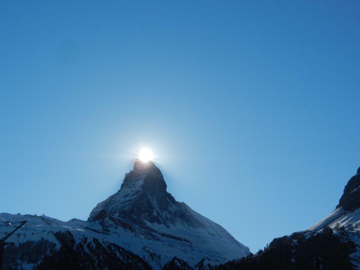 Artist Apartments & Hotel Garni Zermatt Buitenkant foto